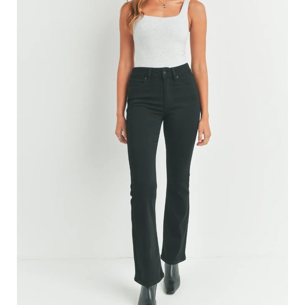 NWT Smoky Hollow Mid-rise Flare Jean with Stretch